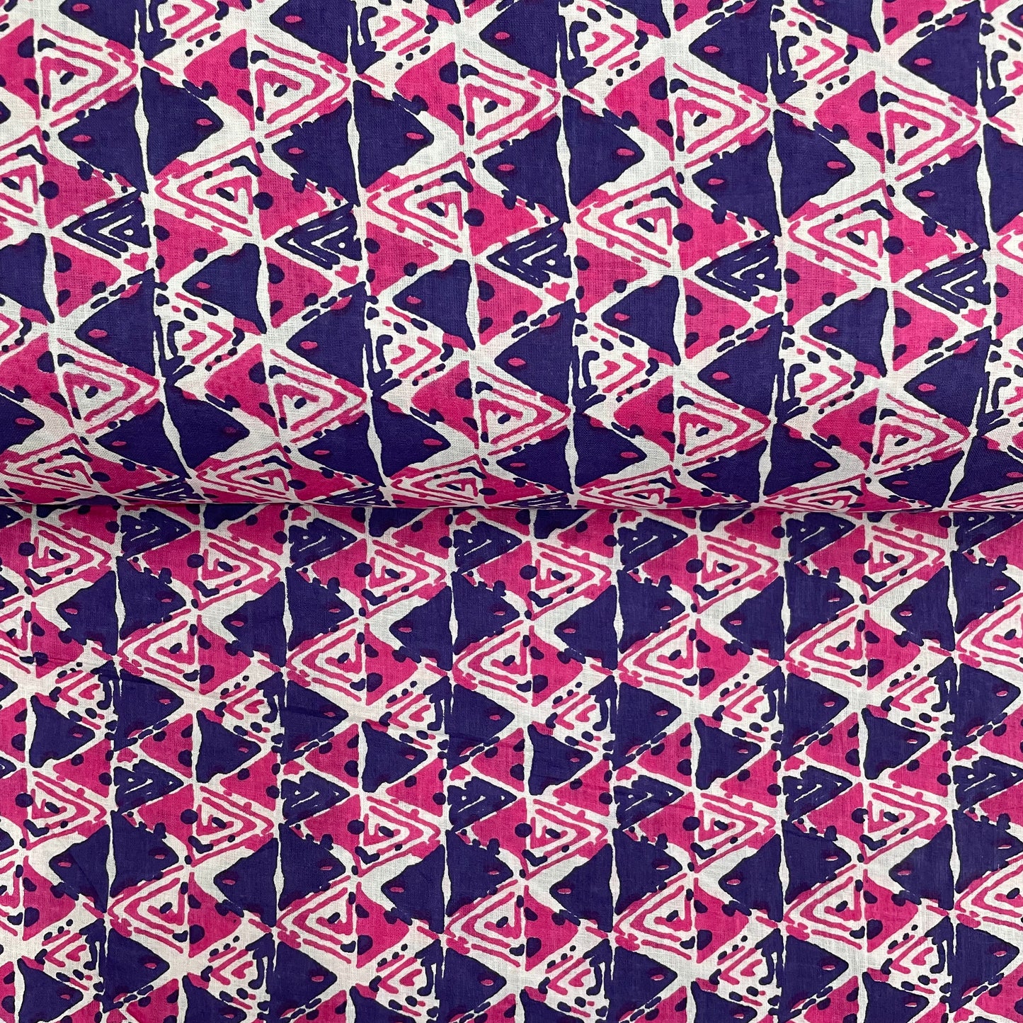 Blue With Pink Geometrical Print Cotton Fabric - TradeUNO