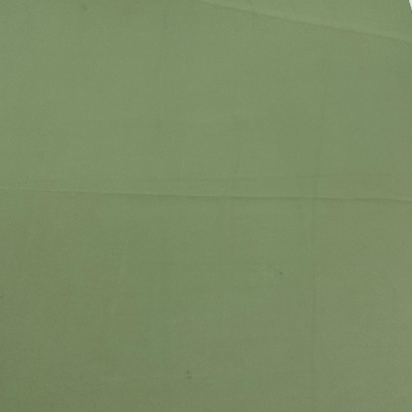 Hunter Green Solid Georgette Fabric - TradeUNO