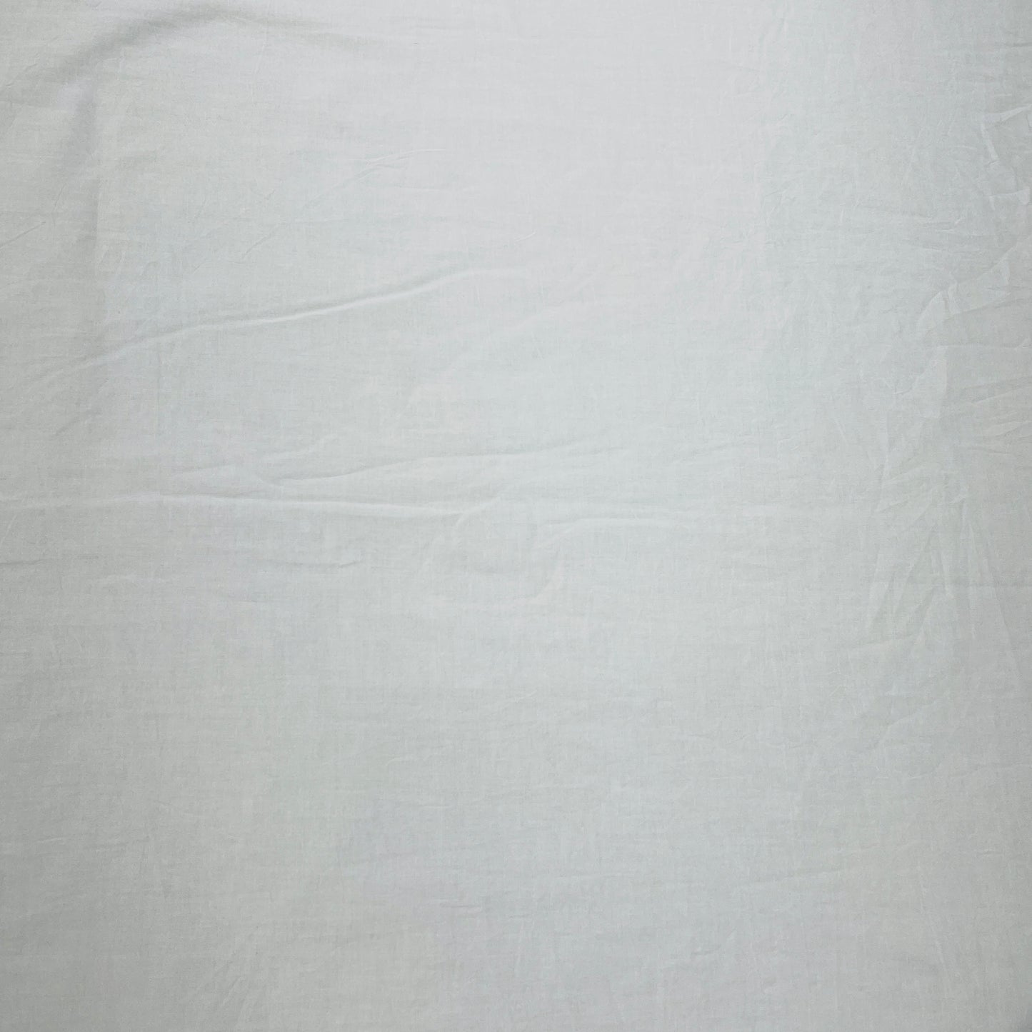 Rfd White Solid Cotton Cambric Fabric - TradeUNO