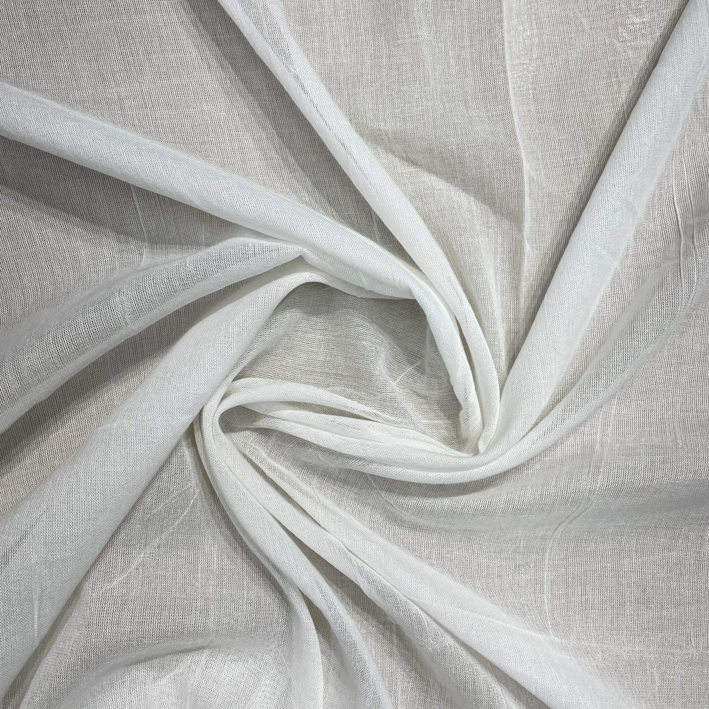 Off White 30x30HT/56x44-63" Rayon Crepe - TradeUNO