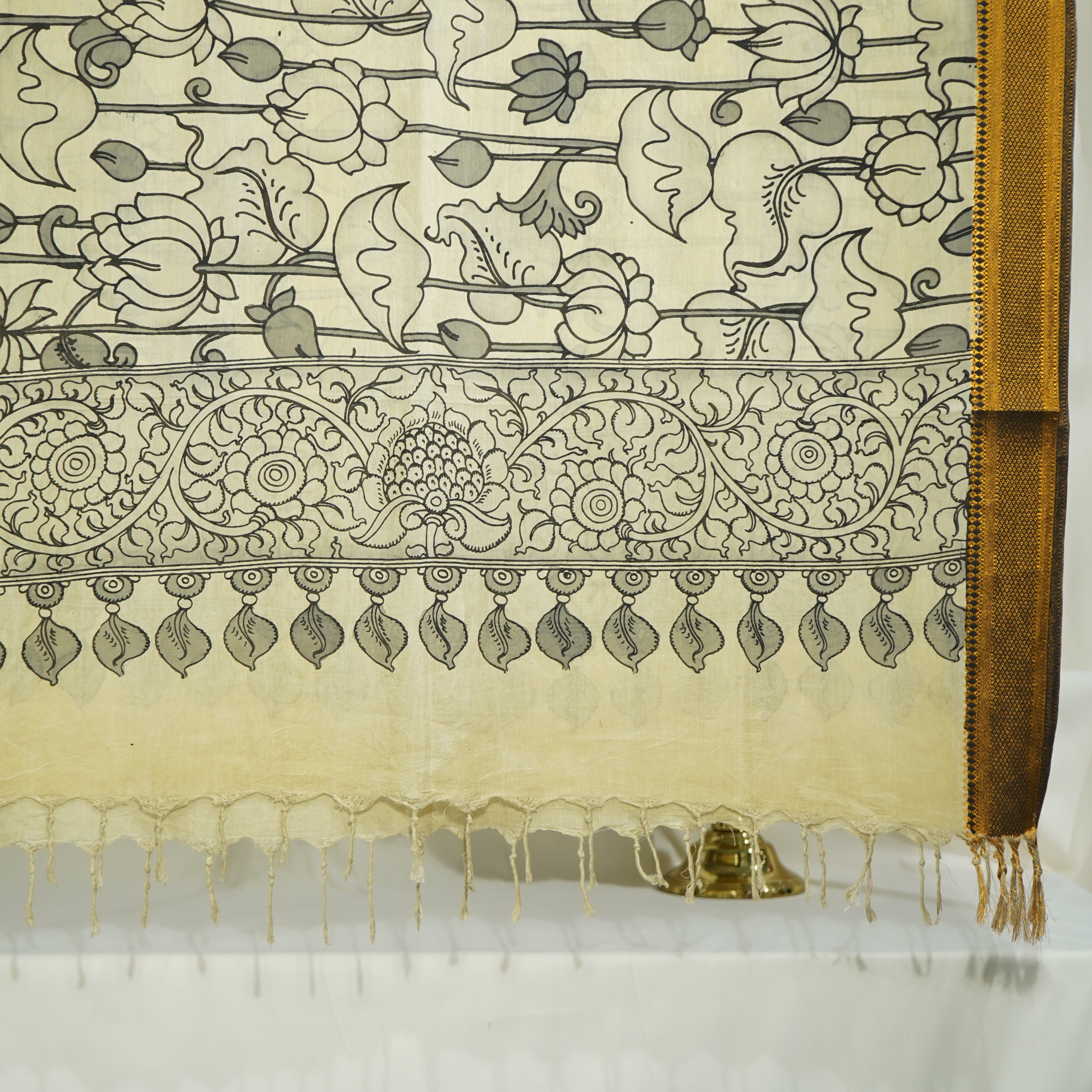 Premium Golden Kalamkari Prints Pen Kalamkari Dupatta Fabric