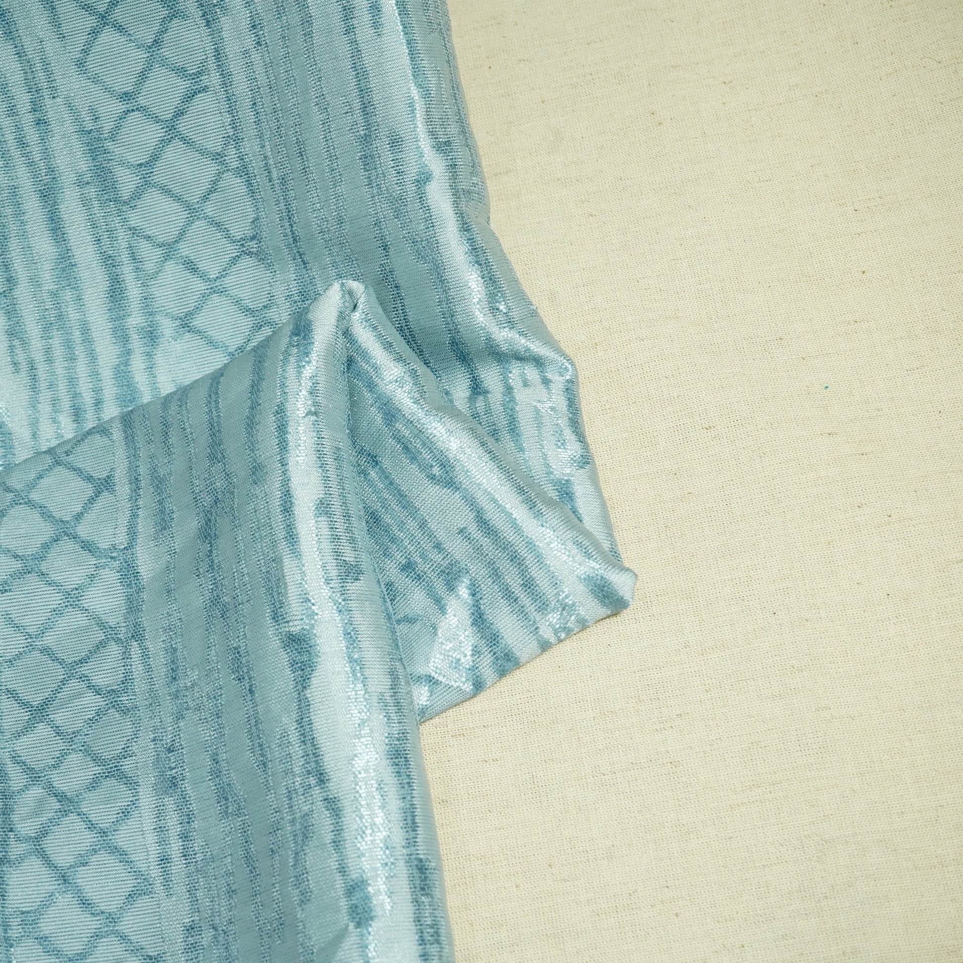 Blue Abstract Weave Knitted OE-13978