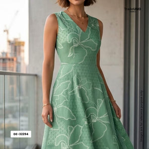 Green Floral Stripes Print Cotton Fabric DE-32294 - TradeUNO