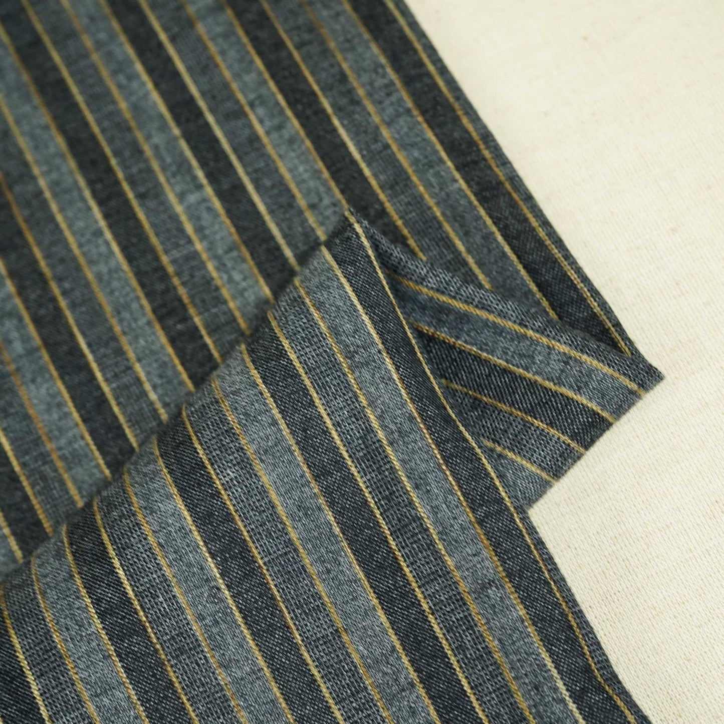 Black & Grey Stripes Print Linen RS-16501