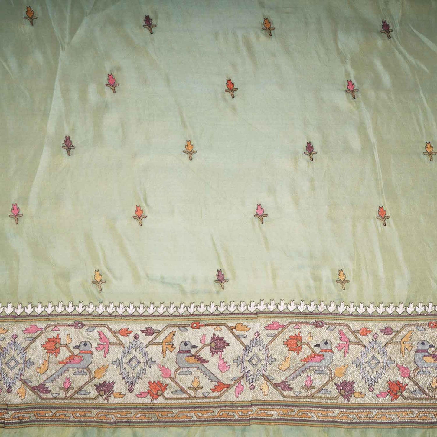 Green Floral Embroidery Tissue Fabric WI-29174