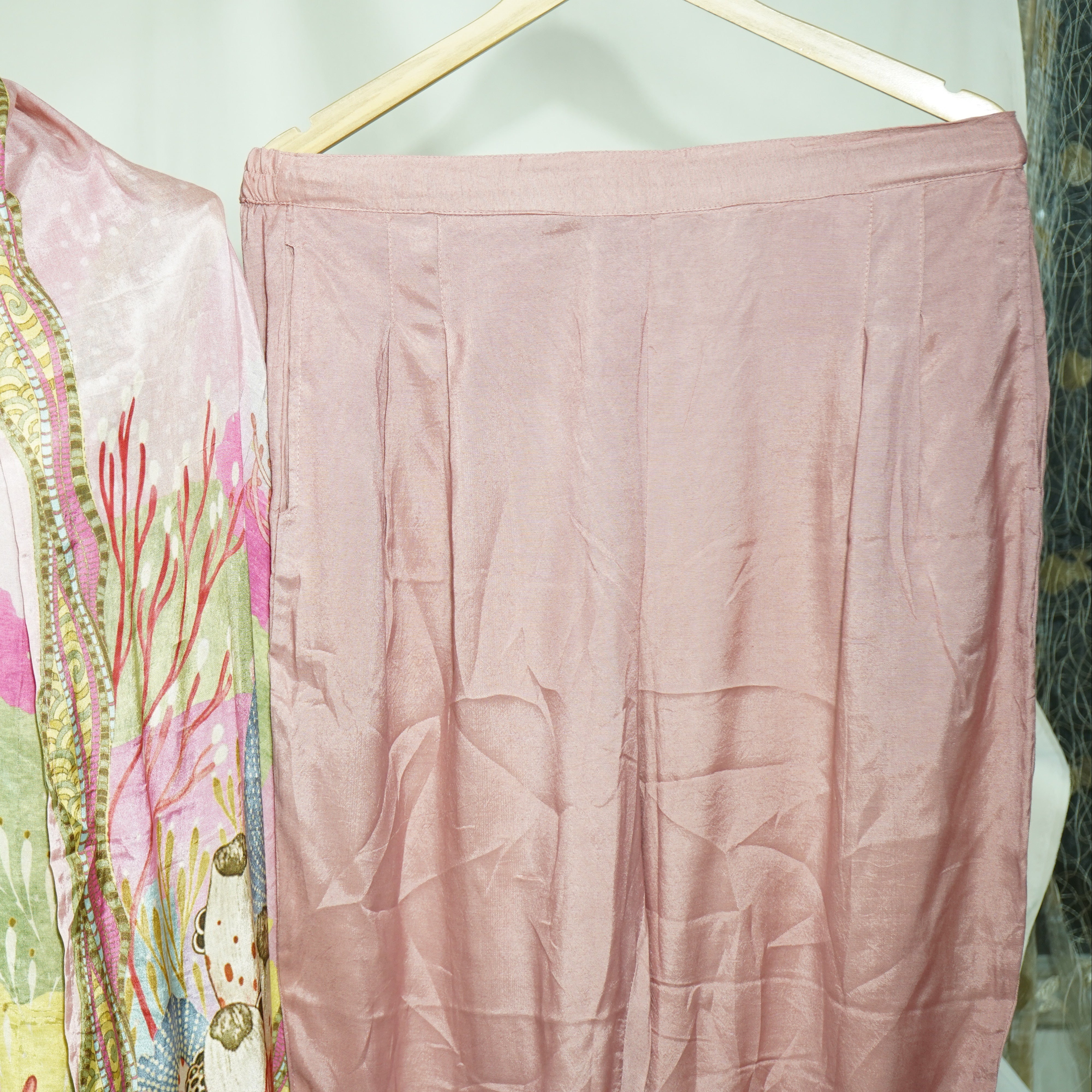 Pink Thread Sequins Lace Embroidery Suit Set With Dupatta (Top-Muslin, Bottom-Santoon, Dupatta-Chiffon)
