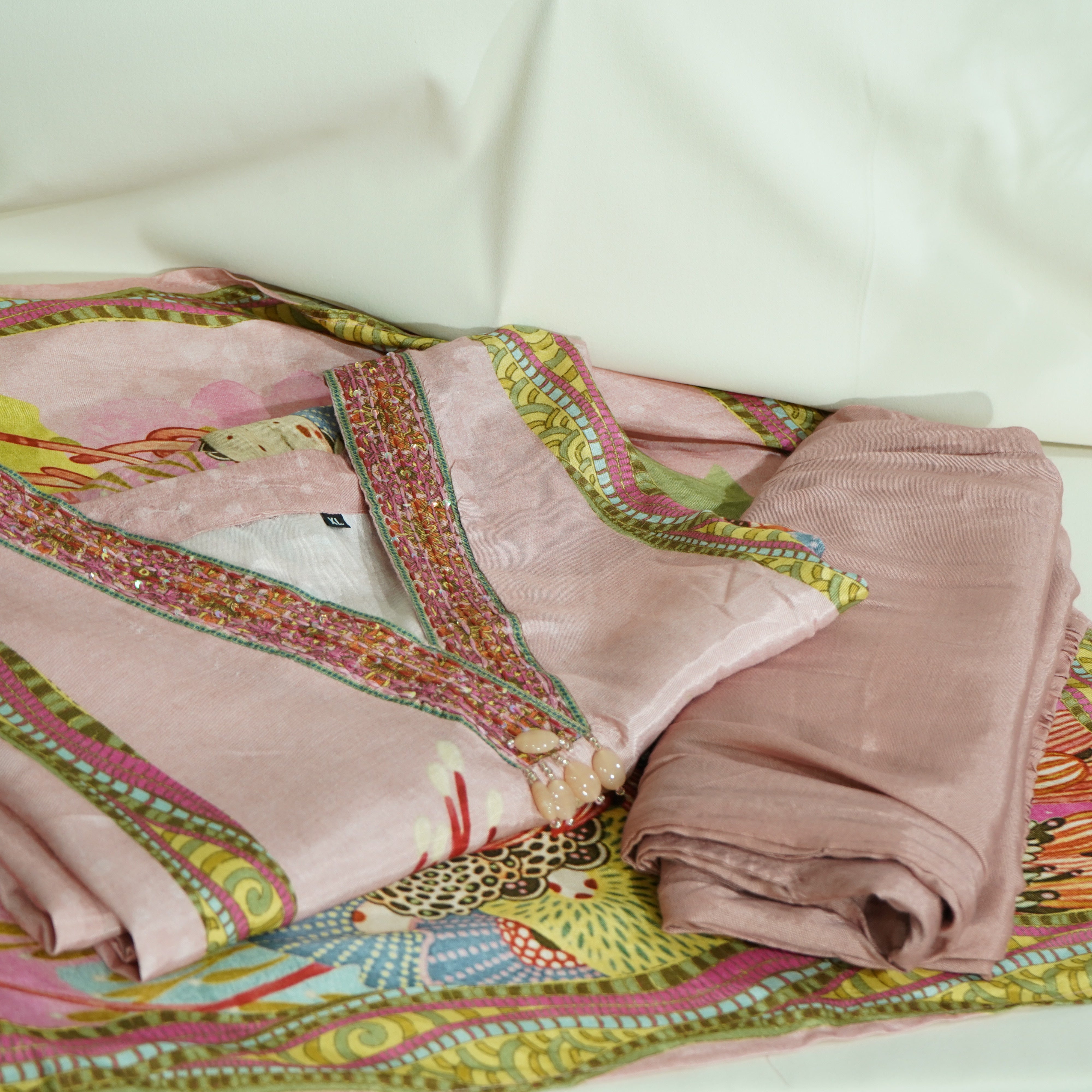 Pink Thread Sequins Lace Embroidery Suit Set With Dupatta (Top-Muslin, Bottom-Santoon, Dupatta-Chiffon)