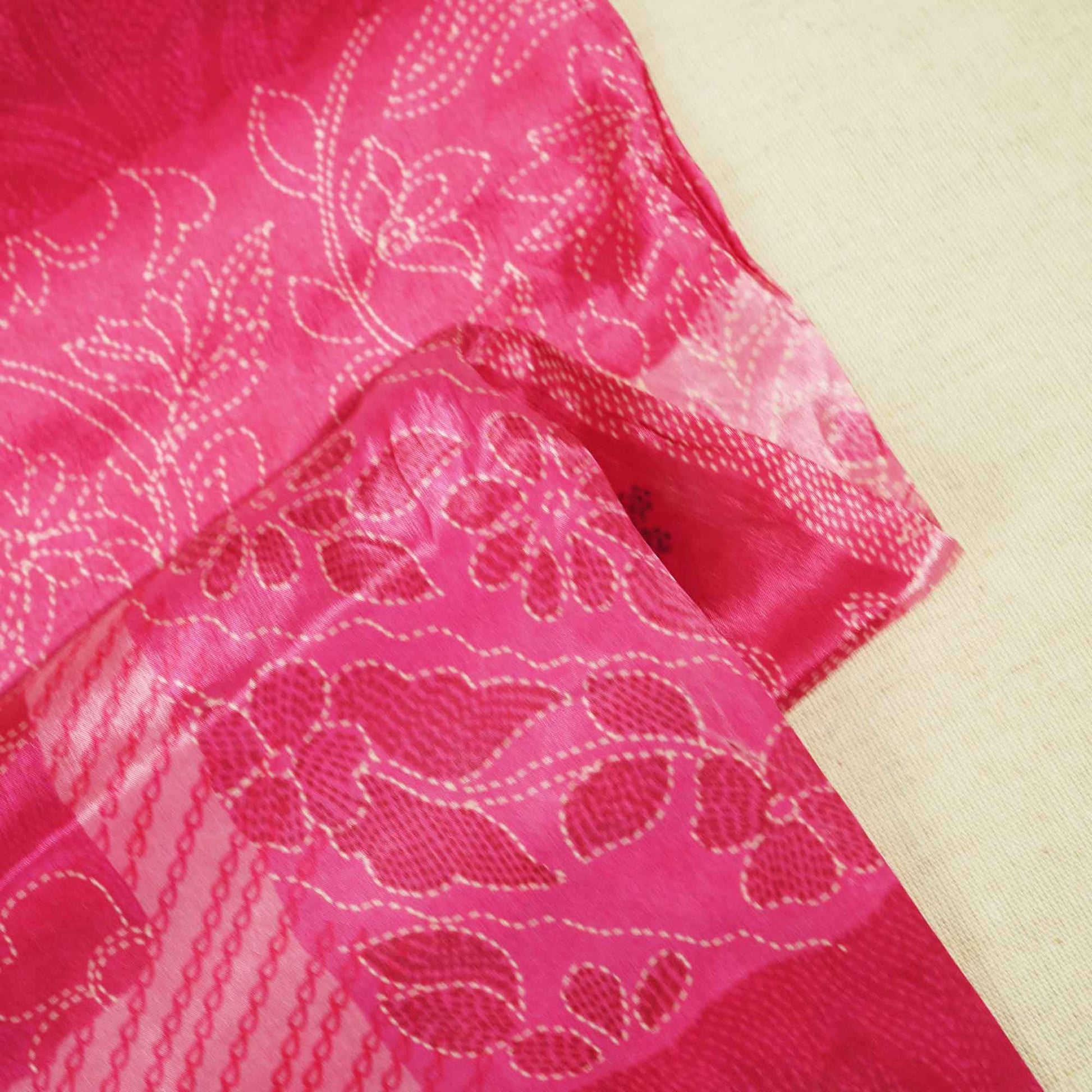 Dark Pink Chec Floral Print Crepe GT-17524
