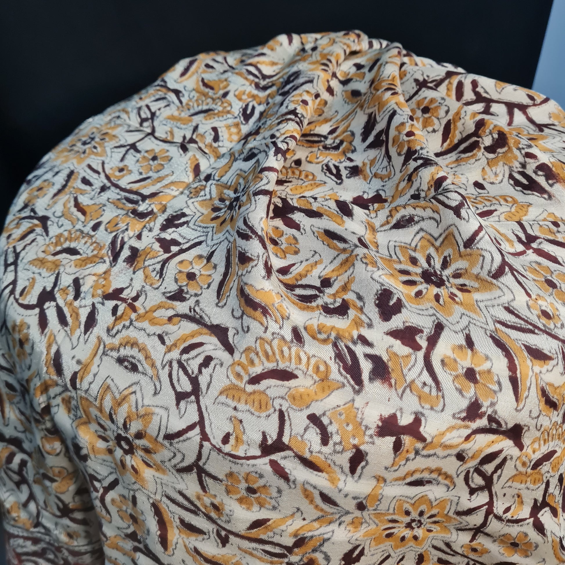 Premium Yellow and white Kalamkari Prints Dupatta Silk Fabric
