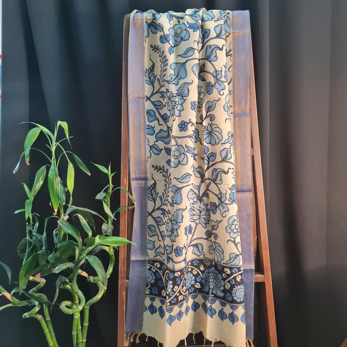 Premium Blue Rkalamkari Prints Pen Rkalamkari Dupatta Fabric