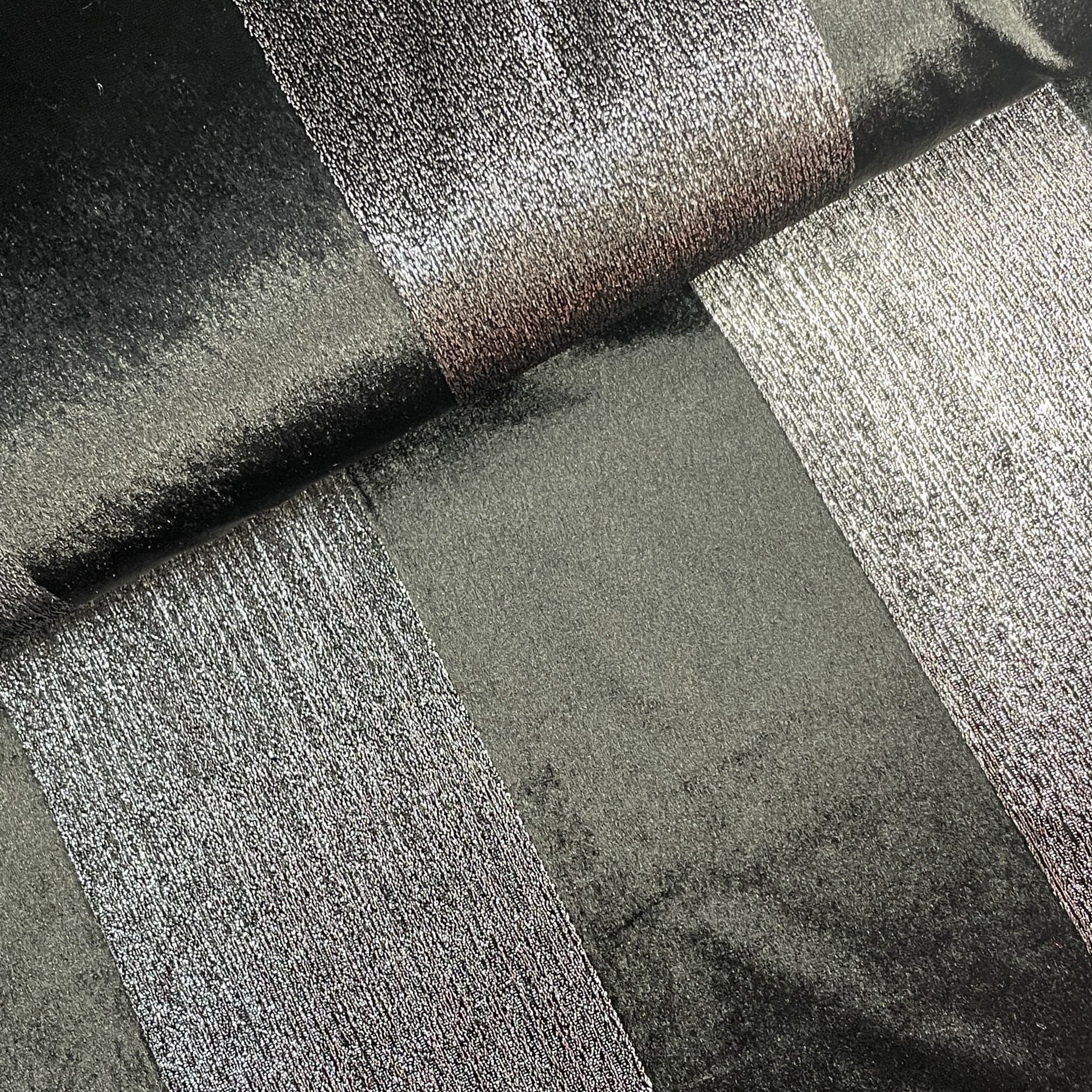 Black Metalic Stripes Valvet Fabric 18792