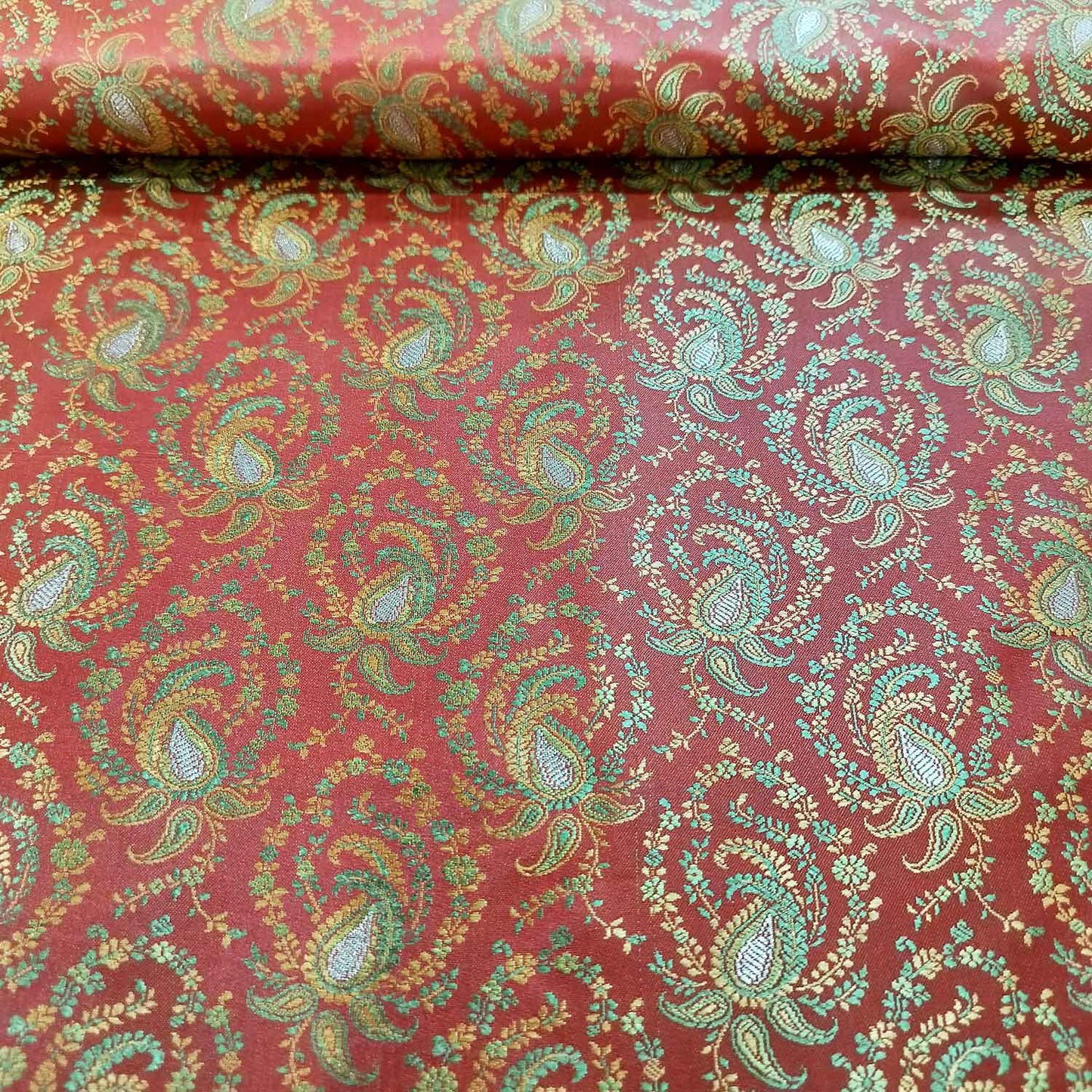 Red Tanchui Silk Fabric KR-19594