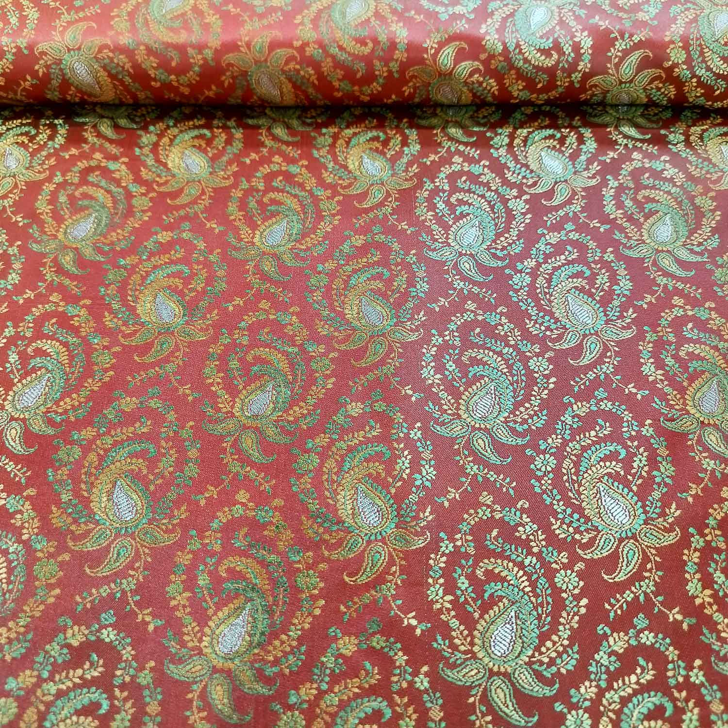 Red Tanchui Silk Fabric KR-19594
