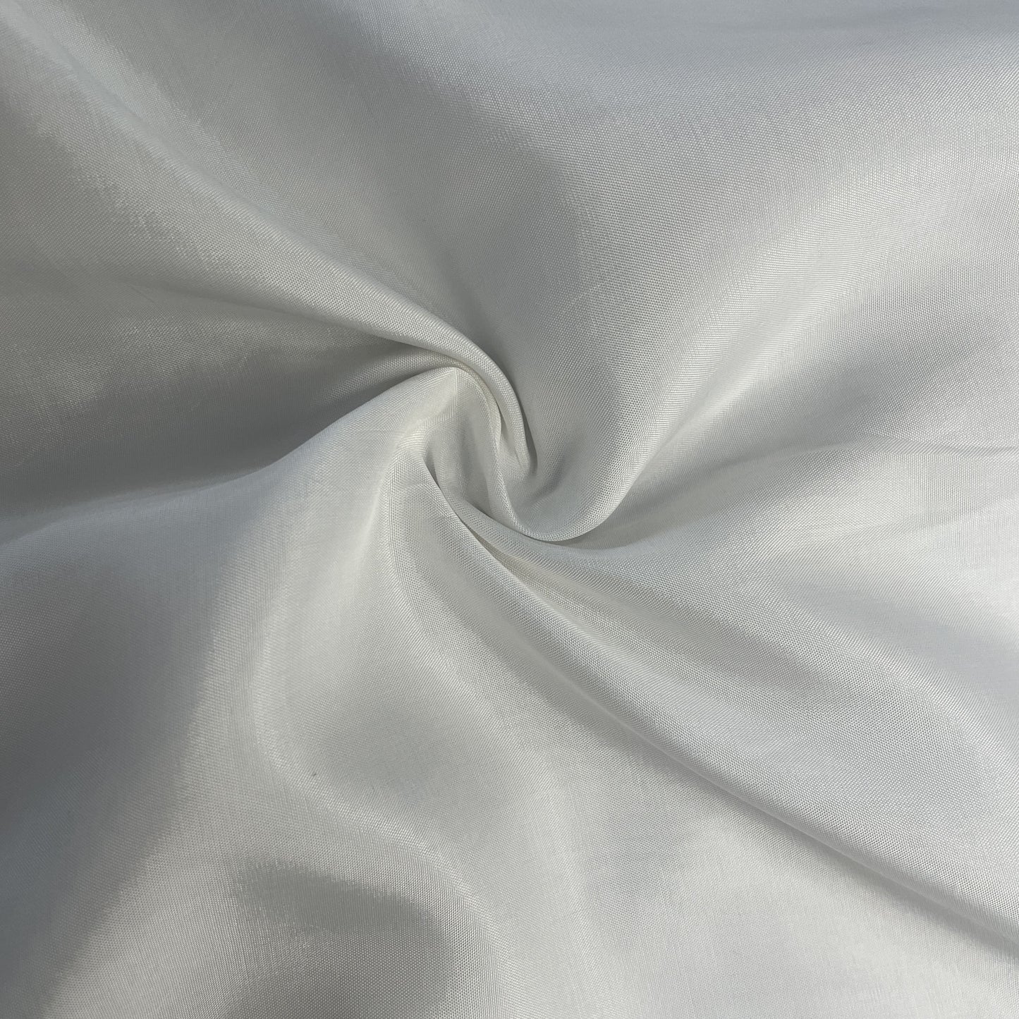 White Solid Habutai Silk Dyeable Fabric 19746