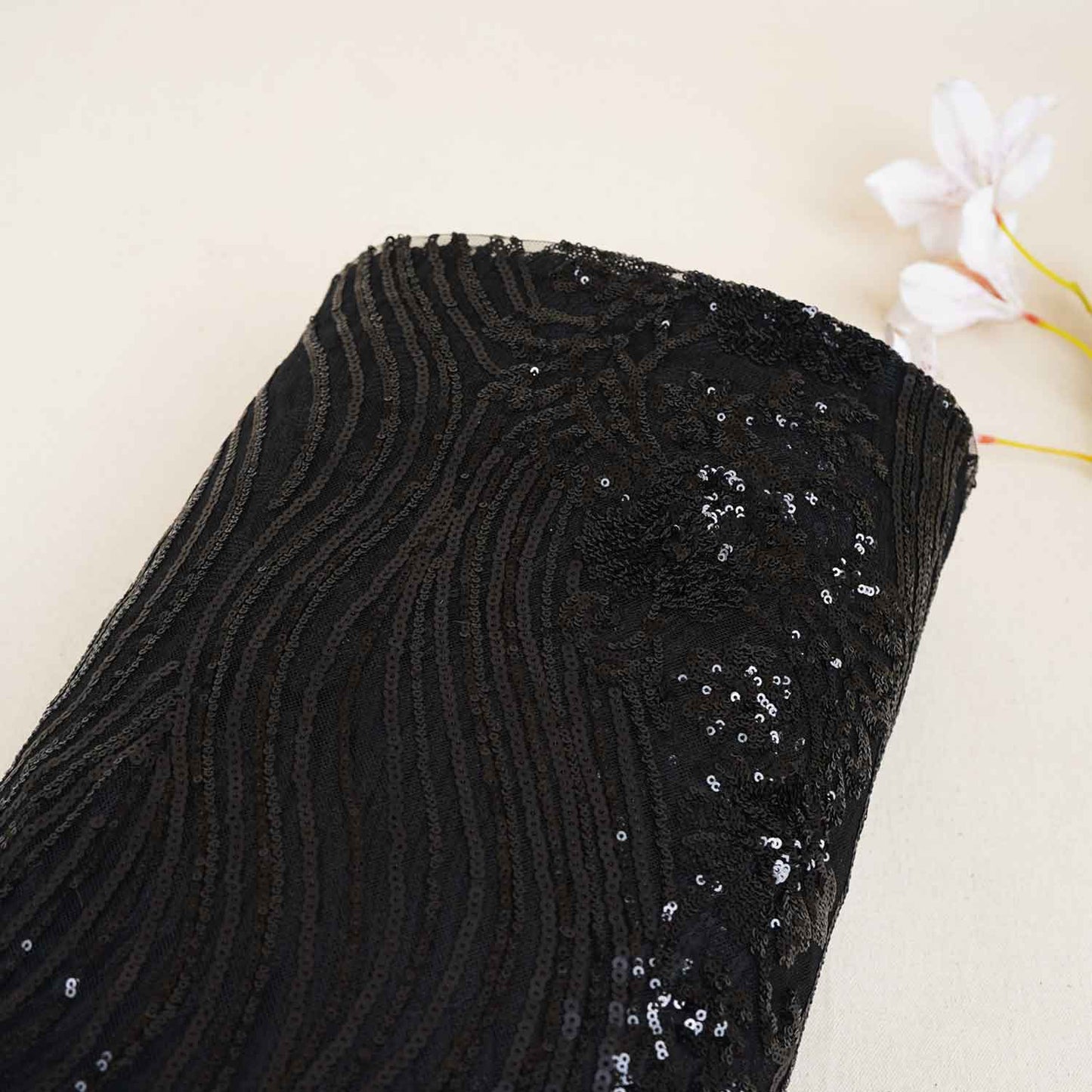 Black Sequins Embroidery Net Fabric 19982