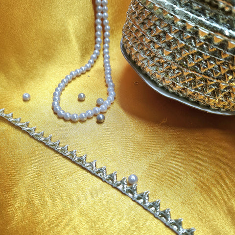 Classic Dull Gold Zari Chevron Piping Lace