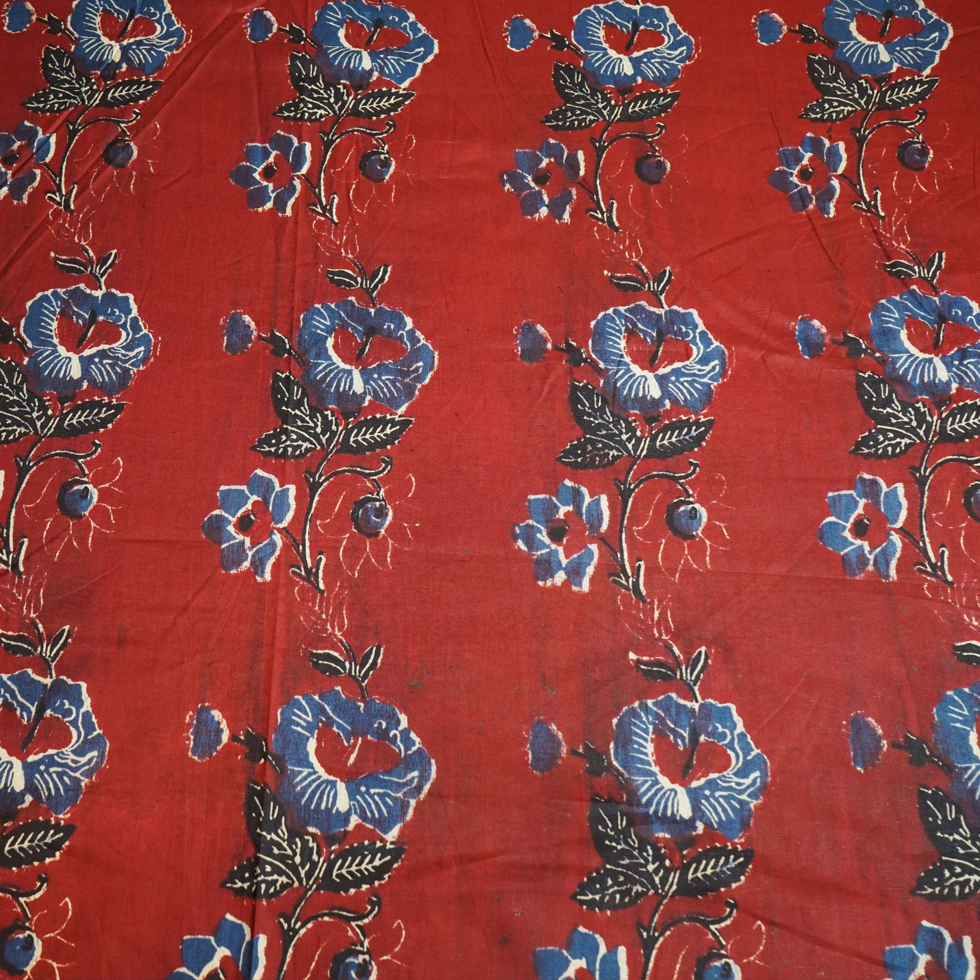 Red Handblock Print Cotton Fabric MFL-23634