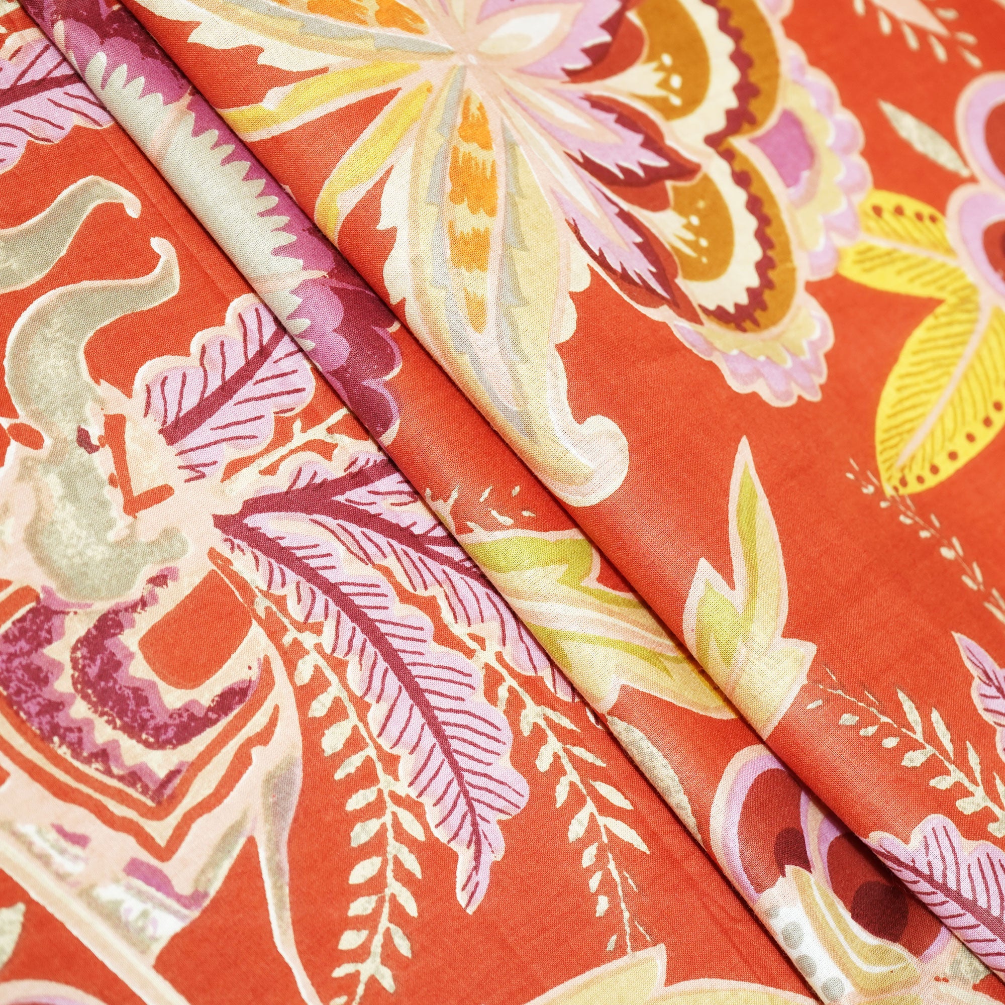 Red Floral & Tropical Print Cotton Fabric MFL-23644