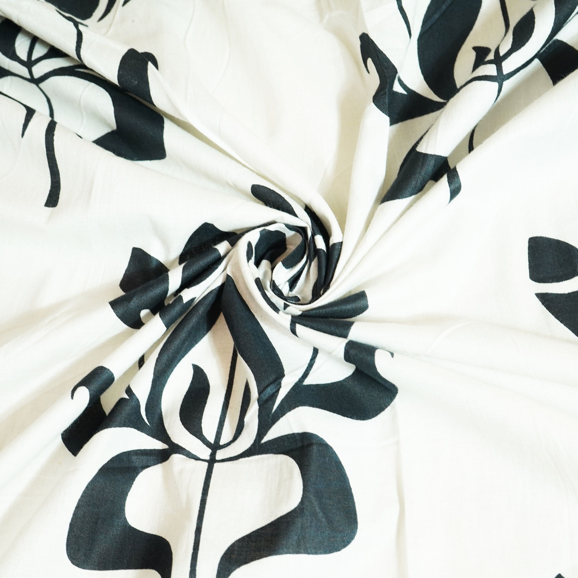 White & Black Tropical Print Cotton Fabric MFL-23730