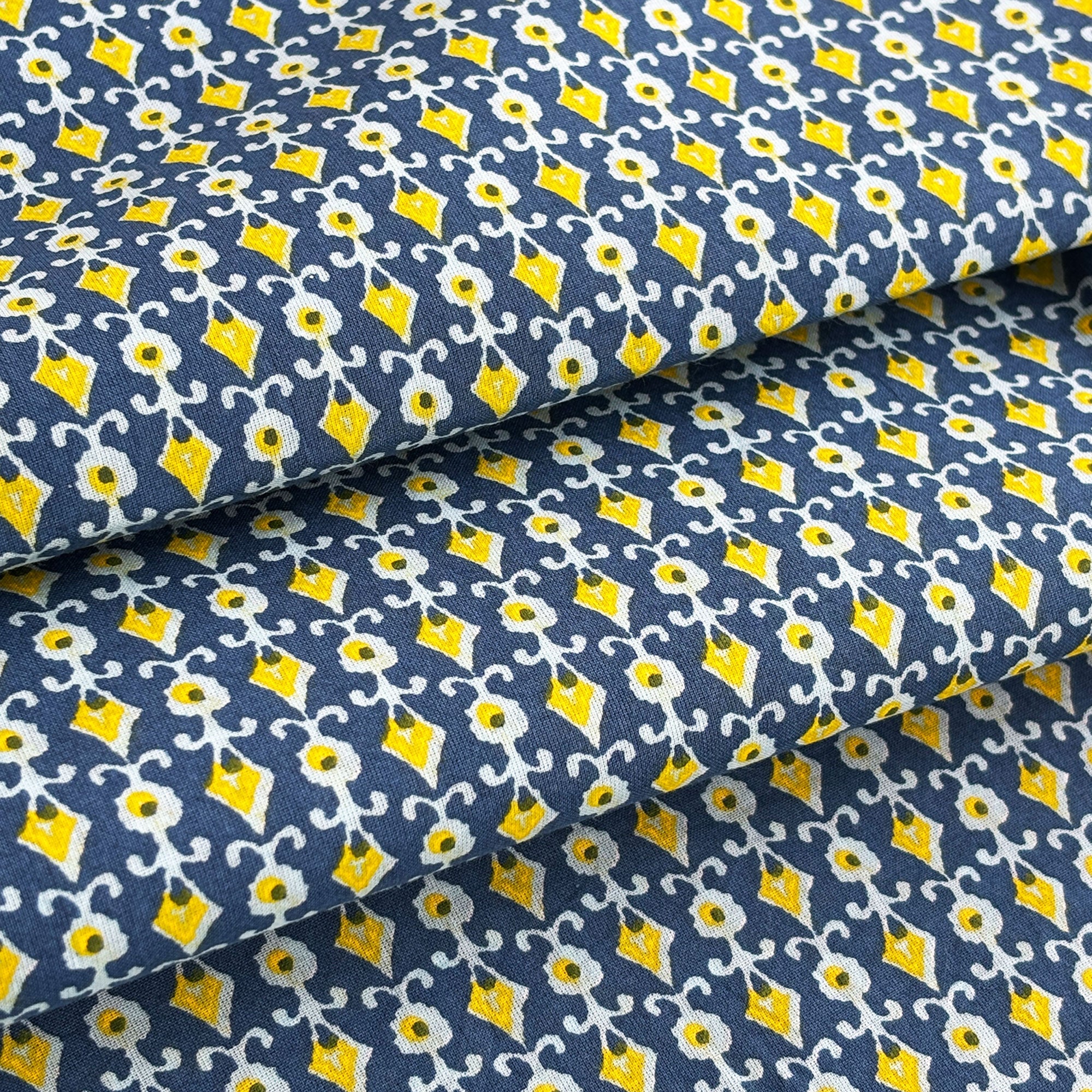 Blue Geometrical Print Cotton Fabric PB-23778