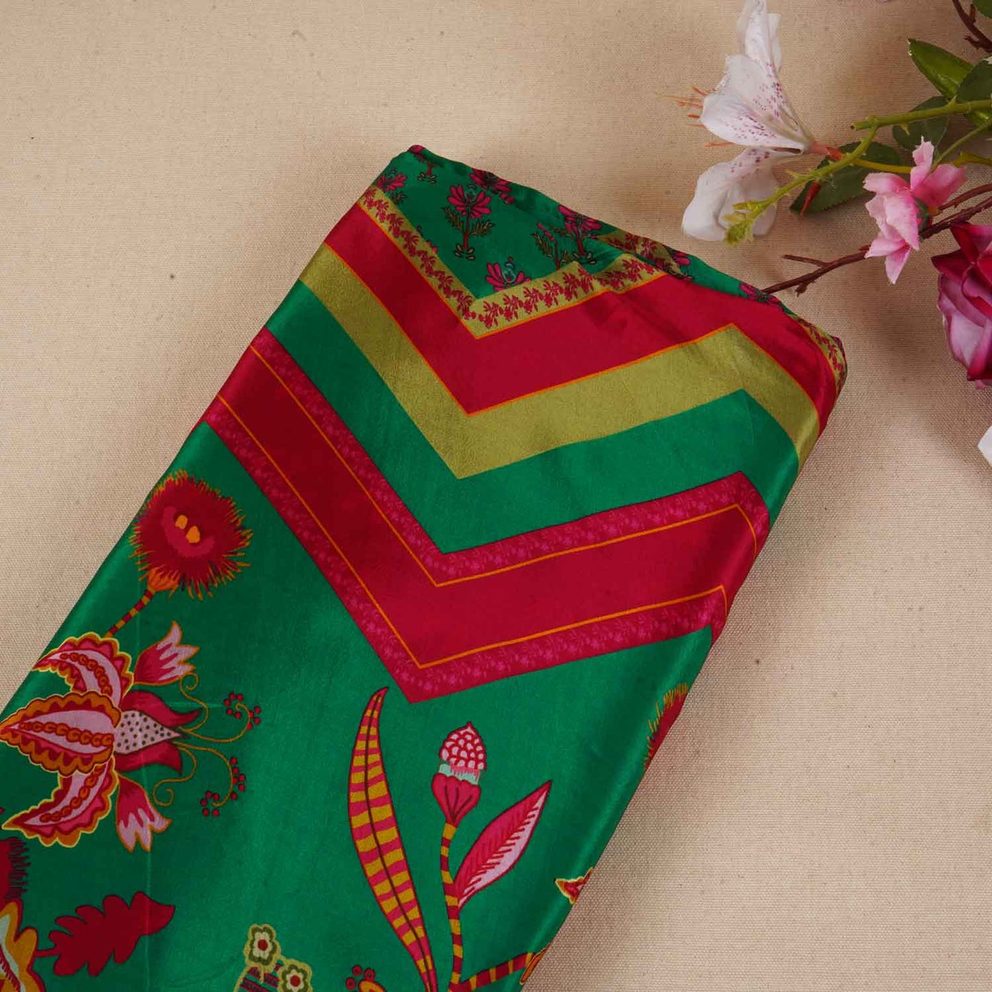 Green Floral Print Crepe Fabric MT-28239