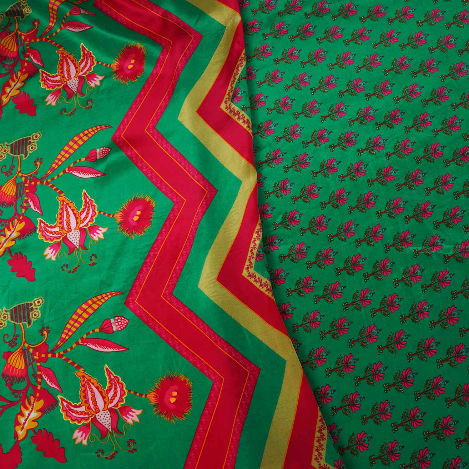 Green Floral Print Crepe Fabric MT-28239 - TradeUNO