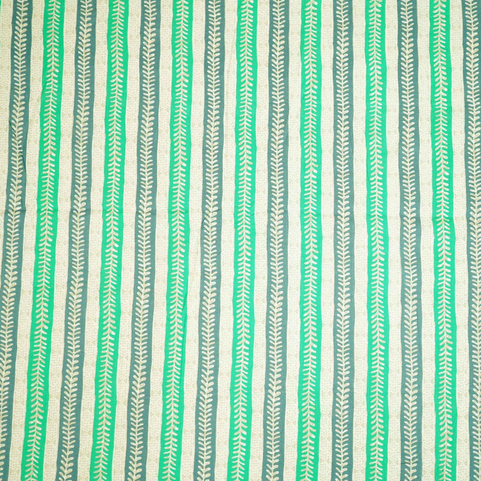 Green Abstract Print Cotton Fabric HP-24251