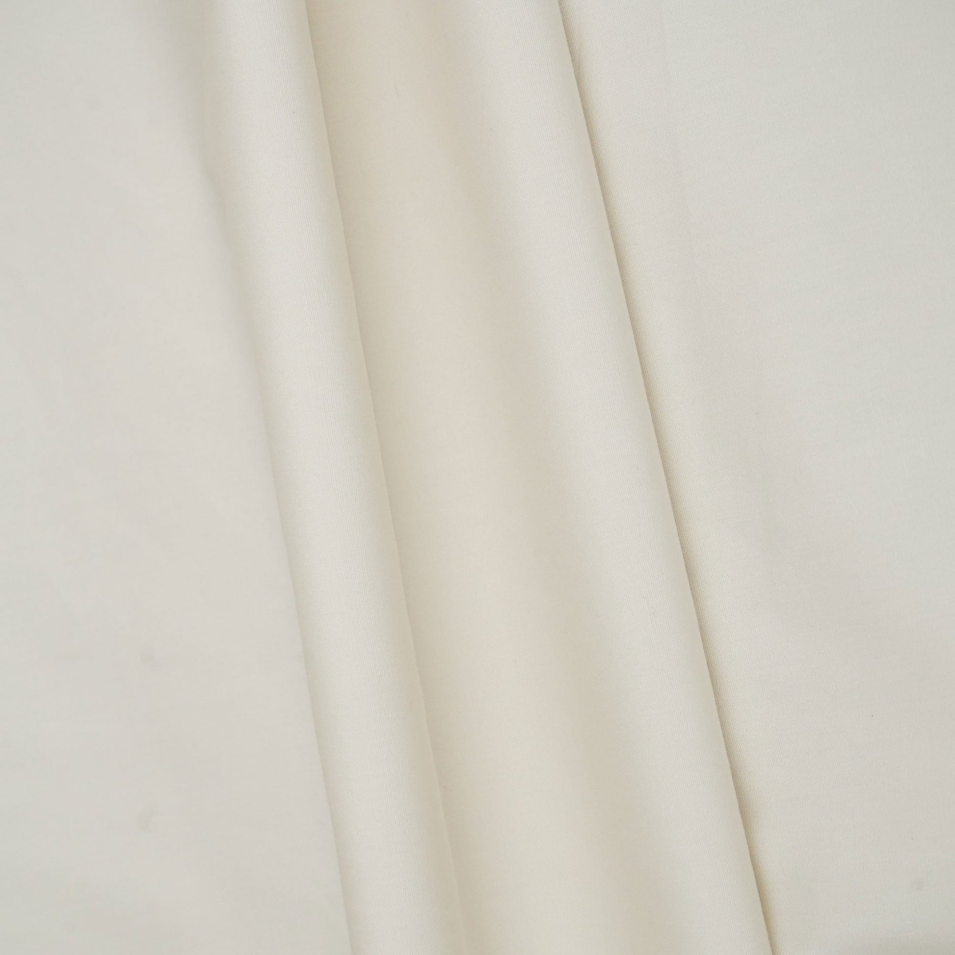 Off White Solid Poplin Fabric LSF-24307