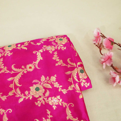 Magenta Mina Sona Rupa Dupian Silk YF-24415