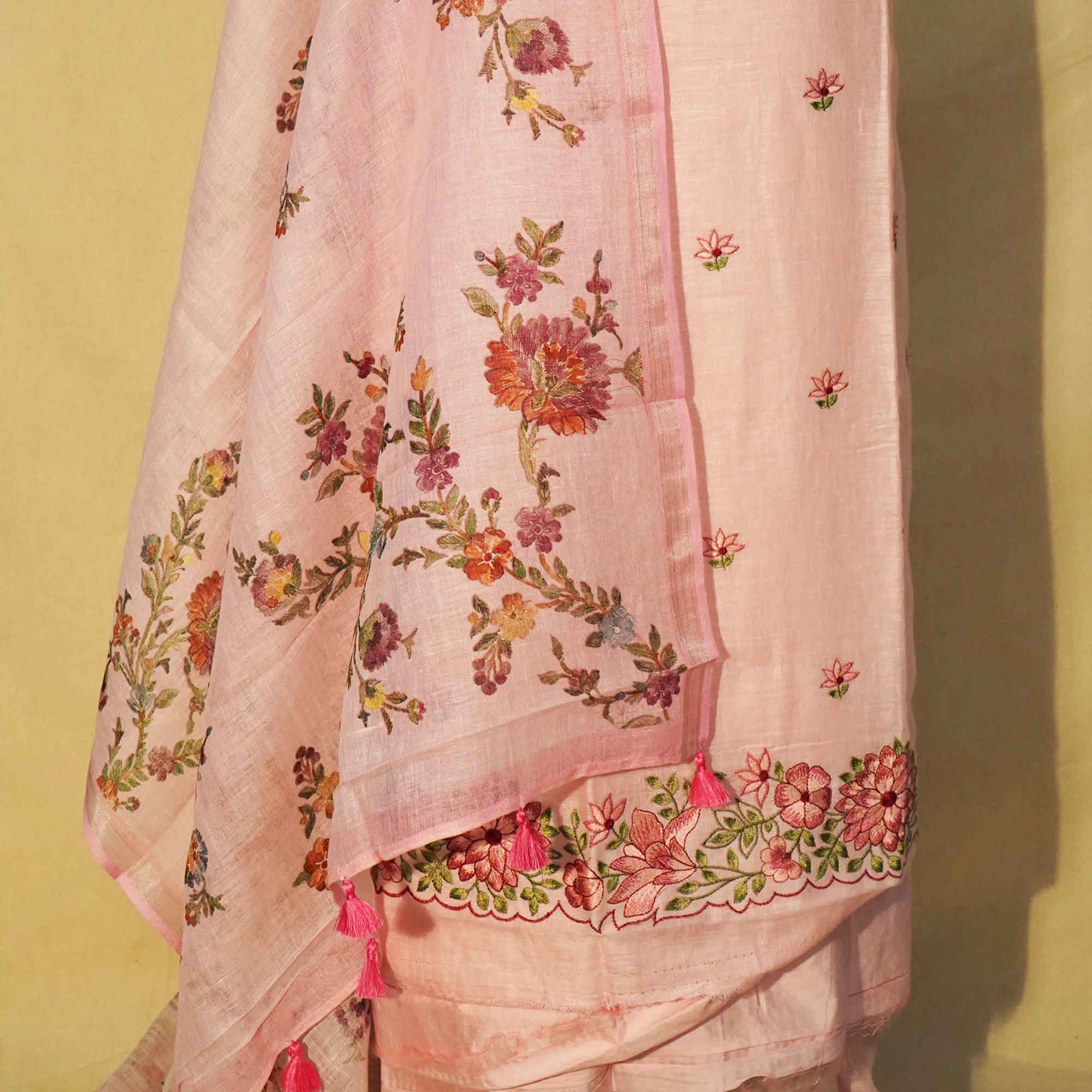 Pink Embroidery (Top-Cotton Linen,Bottom-Cotton Satin,Dupatta-Cotton Linen) Cotton Linen Fabric HNA-24550  