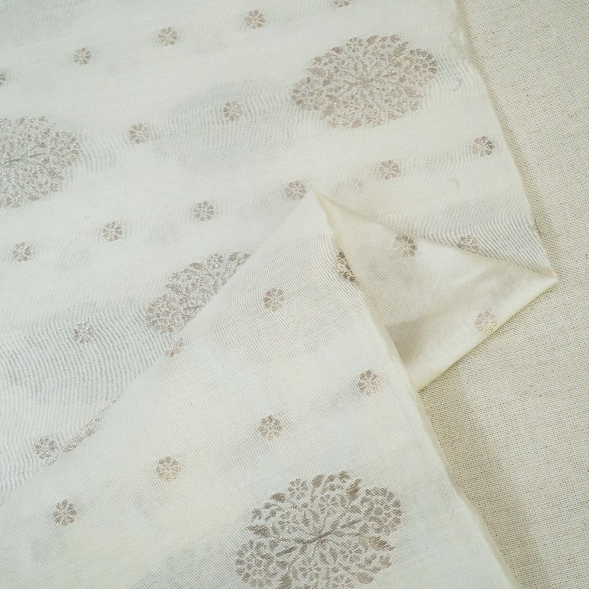 Cream & Silver Dyeable Kadua Buti Chiniya Silk Fabric MS-24606