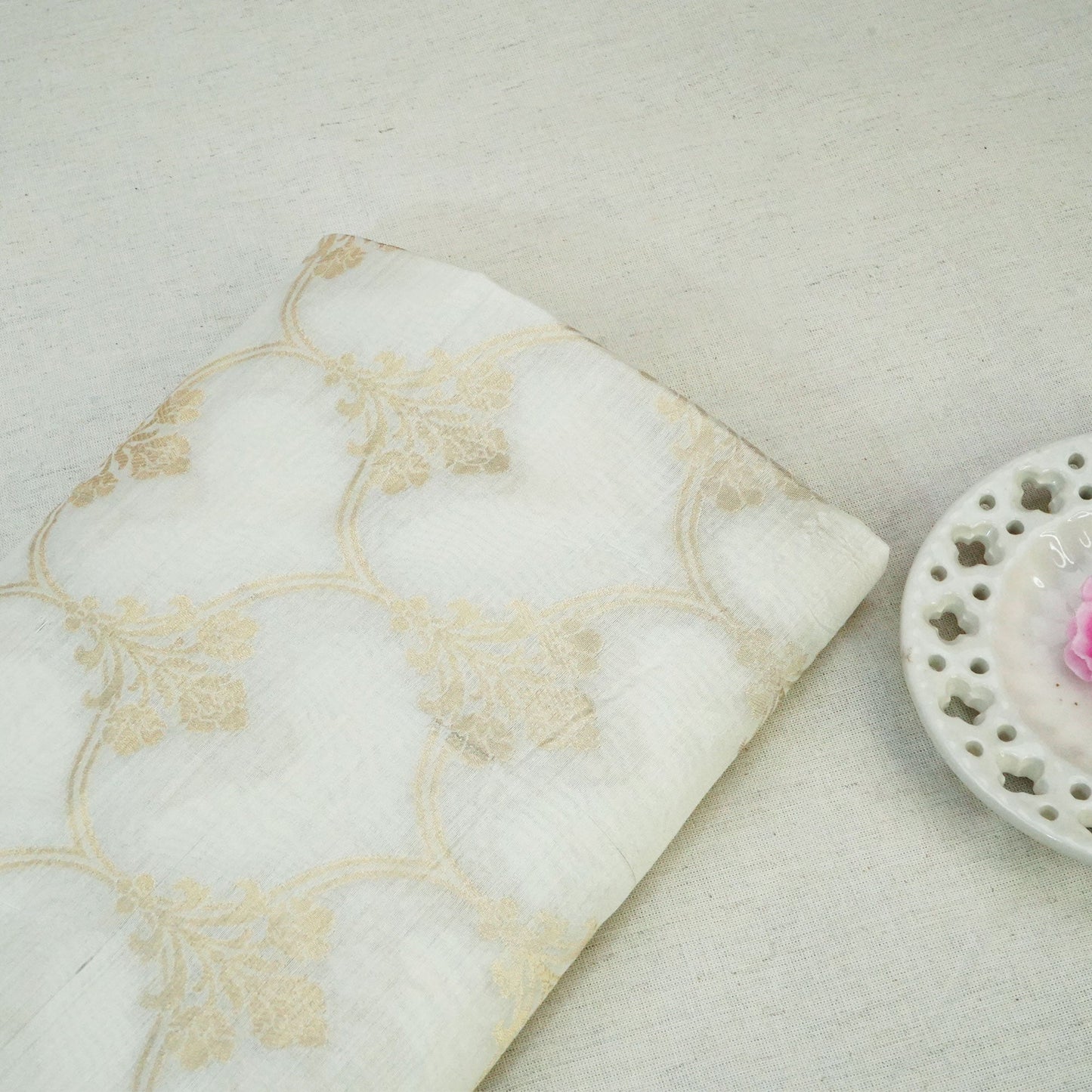 Cream Dyeable Gold Kadua Jaal Chiniya Silk Fabric MS-24607