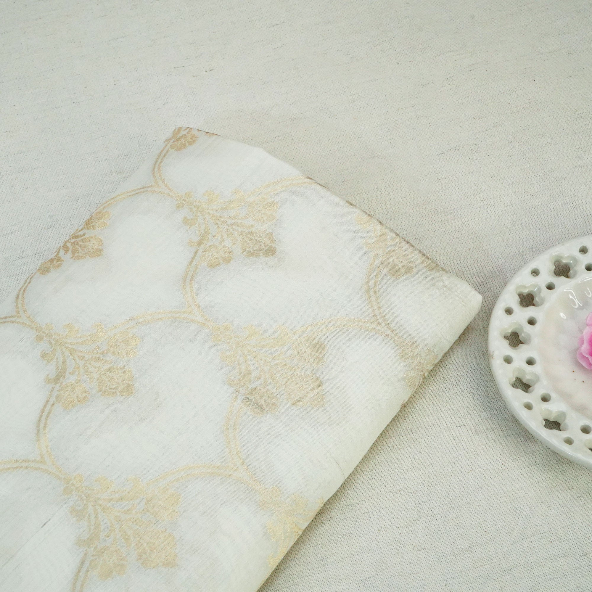 Cream Dyeable Gold Kadua Jaal Chiniya Silk Fabric MS-24607