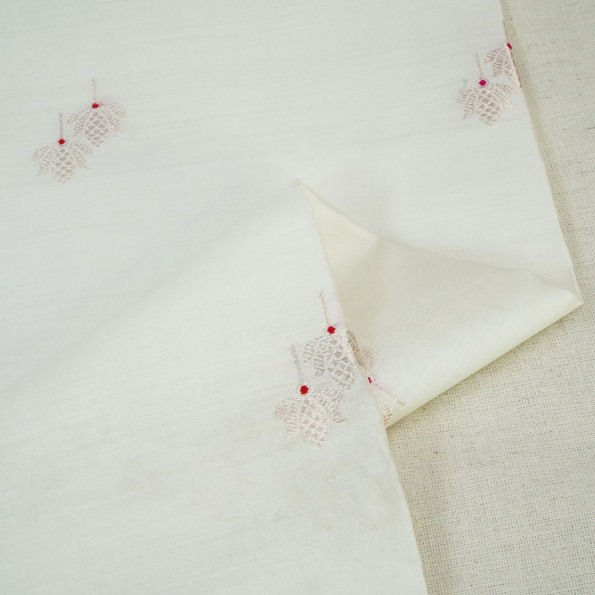 Cream Dyeable Mina Kari Kadua Buti Chiniya Silk Fabric MS-24614