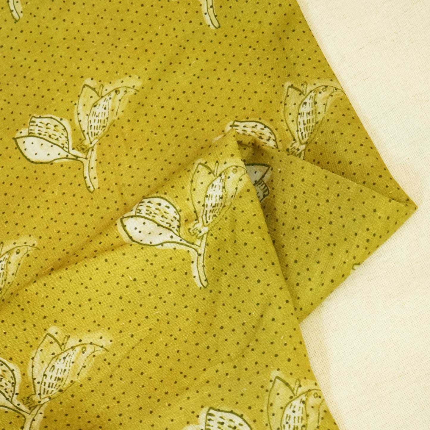 Green Floral Print Linen Fabric RM-24624