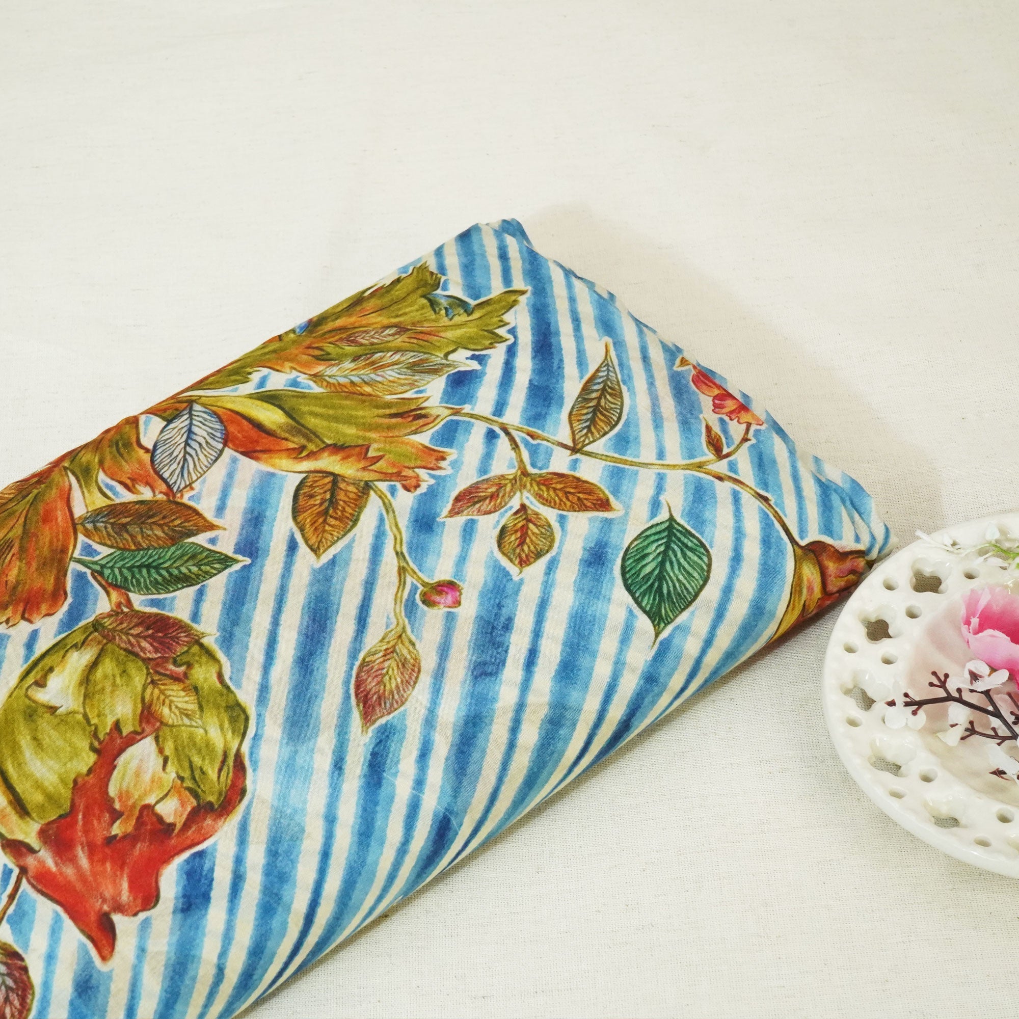 Blue & Red Floral Print Muslin Fabric GT-24674