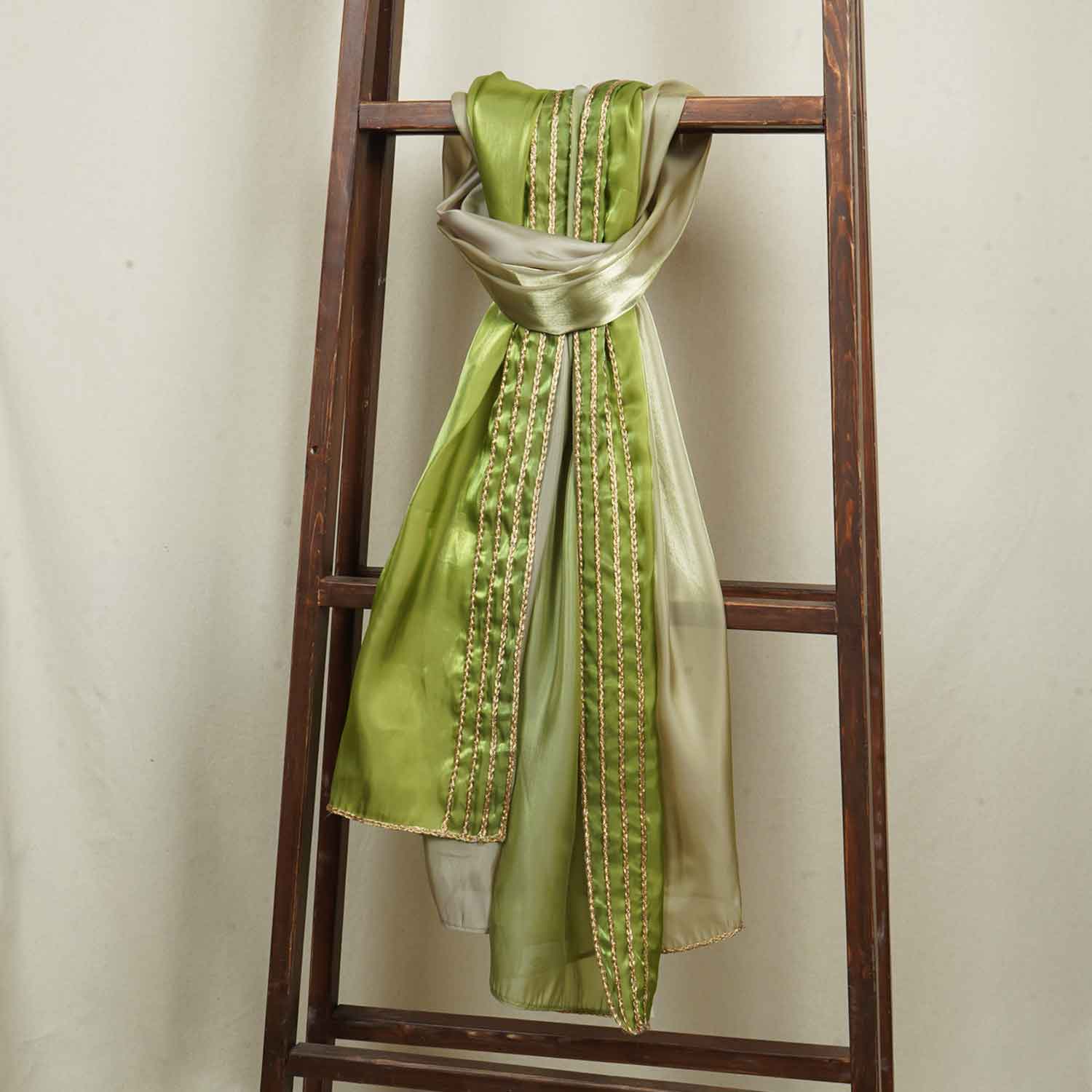 Green Organza Dupatta AK-25394 - TradeUNO