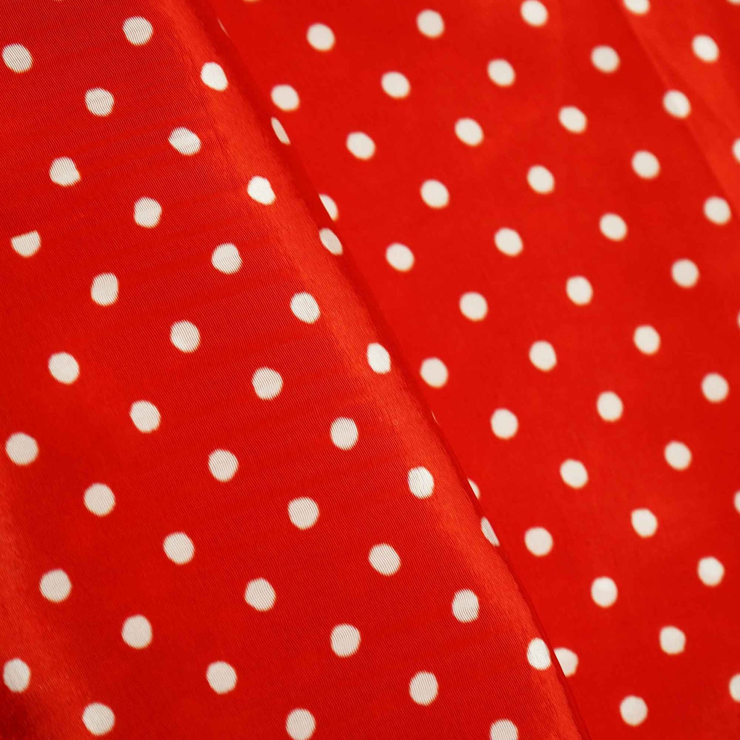 Red Polka Dot Print Creap Fabric Print Creap MTF-26831