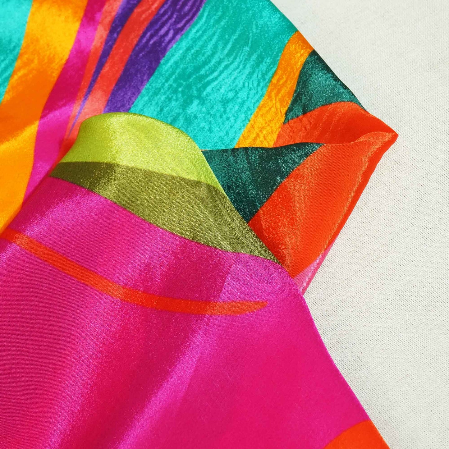 Green Abstract Print Crepe Fabric MTF-27234