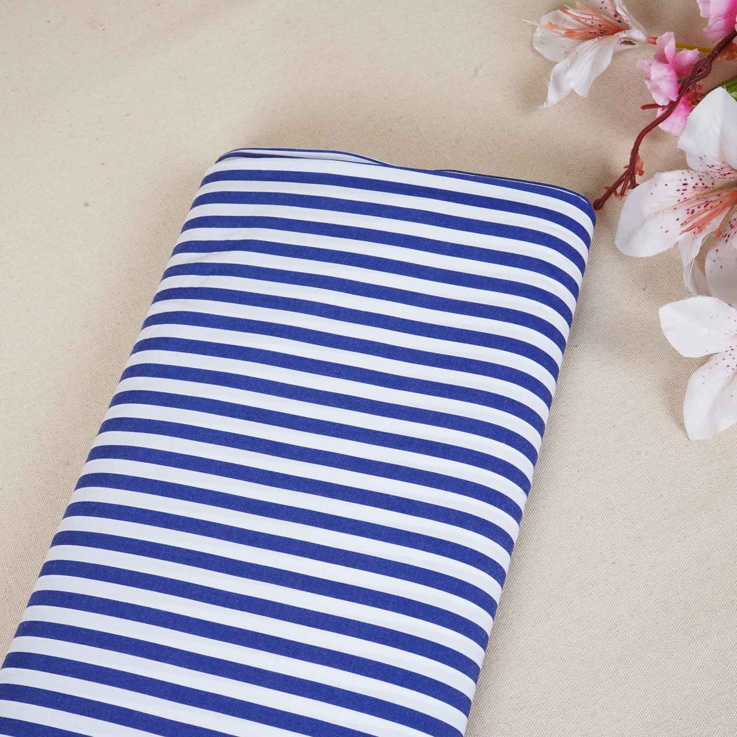 White & Navy Blue Stripe Yarn Dyed Poplin Fabric LSF-27879