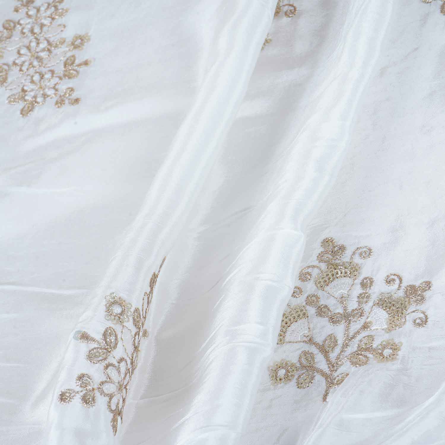 White Dyeable Applique Work Crepe Fabric SC-27902
