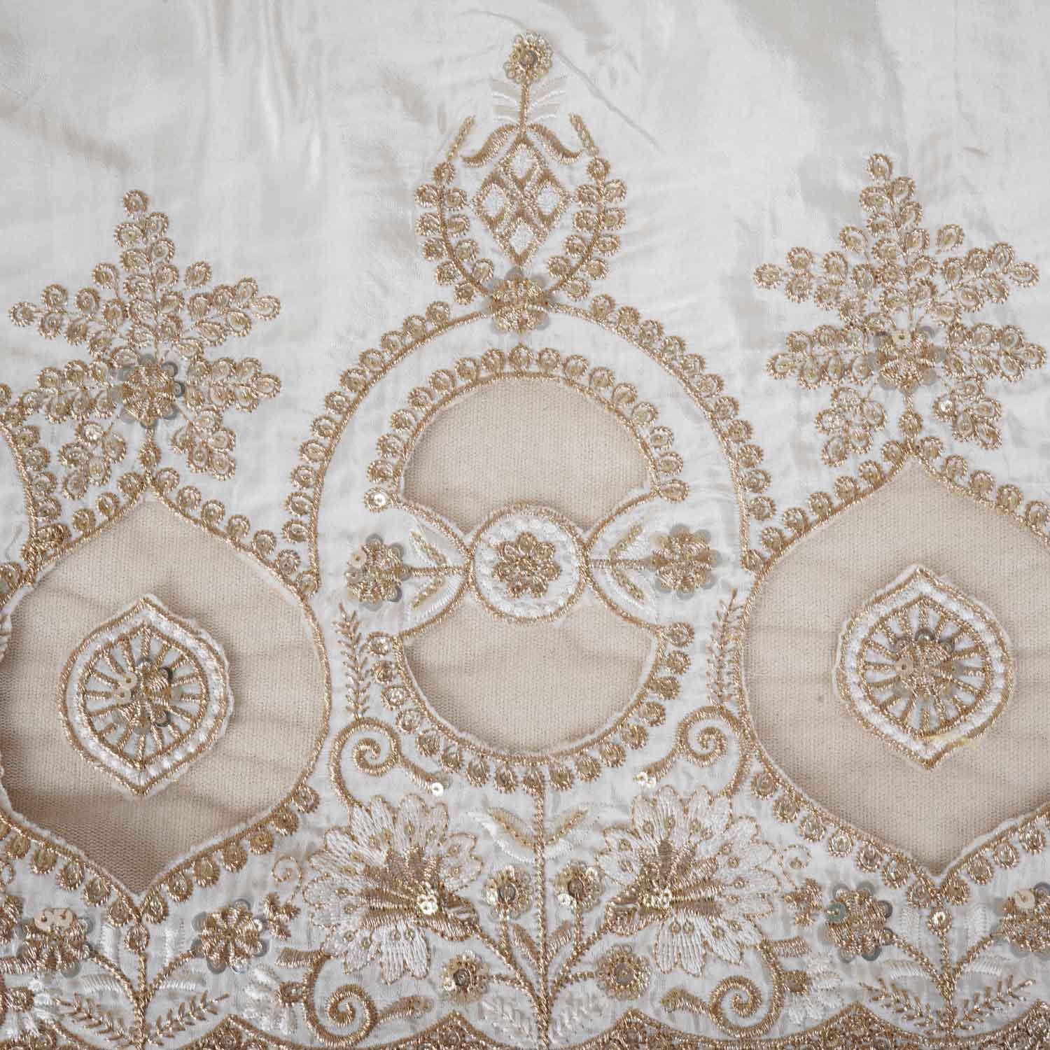 White Dyeable Applique Work Crepe Fabric SC-27903