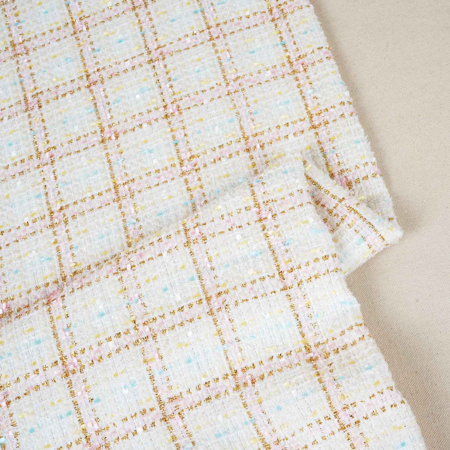 Off White Lurex Tweed Fabric EI-27939 - TradeUNO