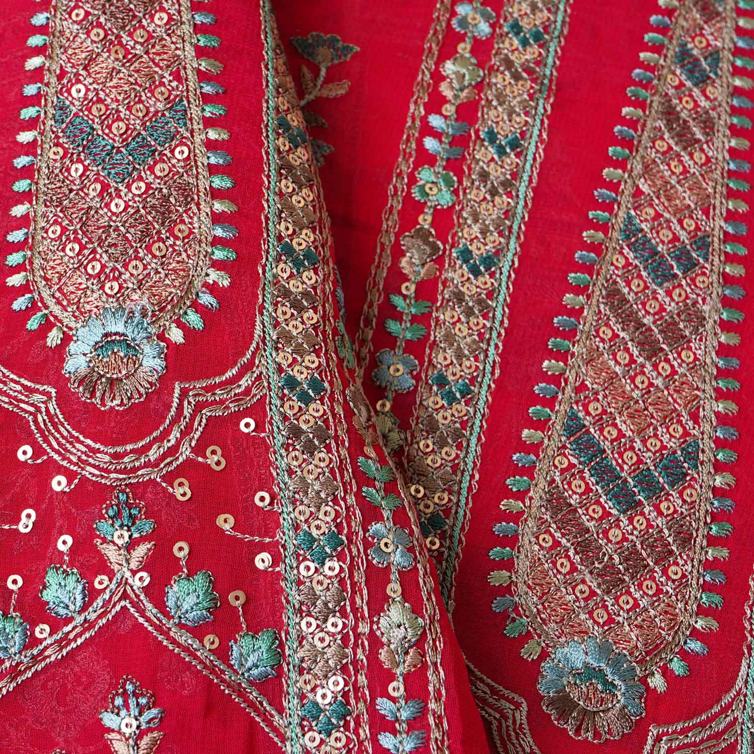 Magenta Traditional Zari Embroidery Georgette Fabric DR-28034 - TradeUNO