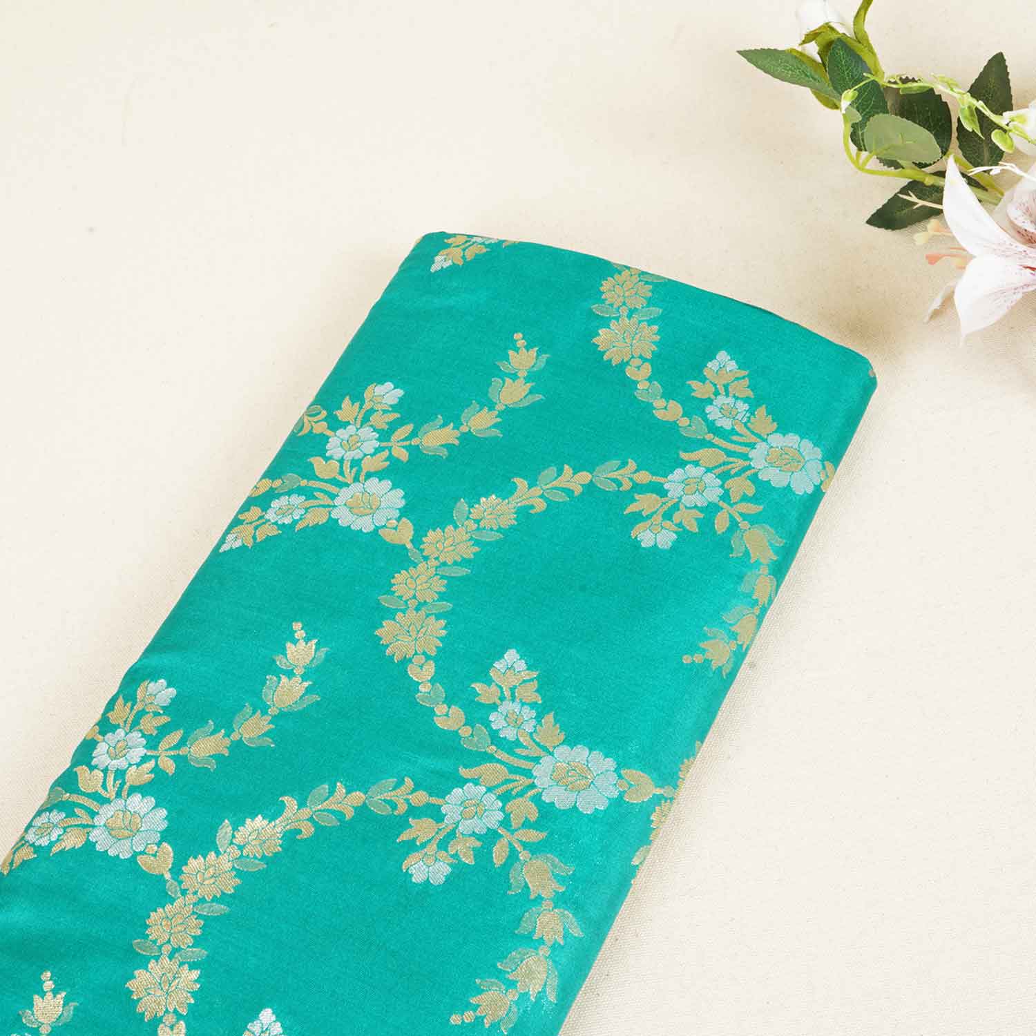 Green Jaal Brocade Fabric KRE-28196 - TradeUNO