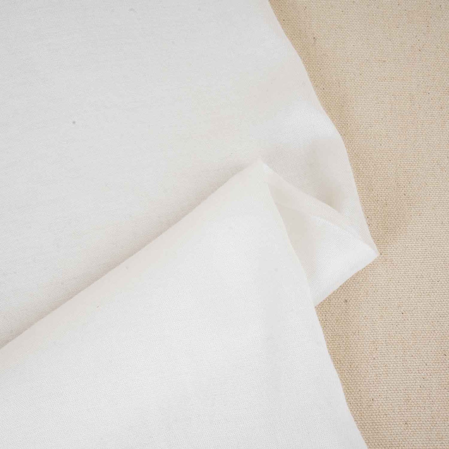White Solid Super Shantoon RFD L-100 Fabric IF-28287