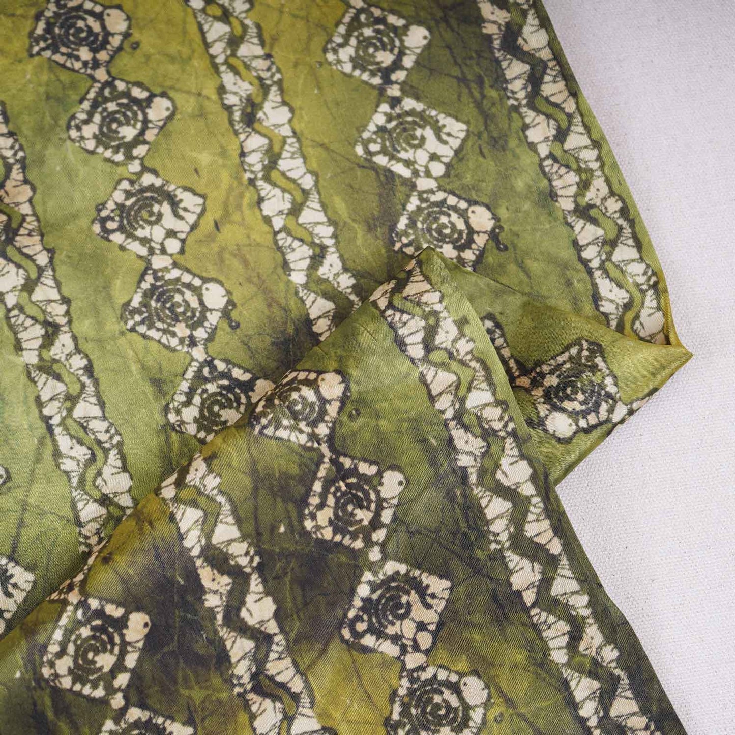 Parrot Green Strips Print Crepe Fabric GT-29188