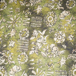 Parrot Green Floral Print Crepe Fabric GT-29189 - TradeUNO