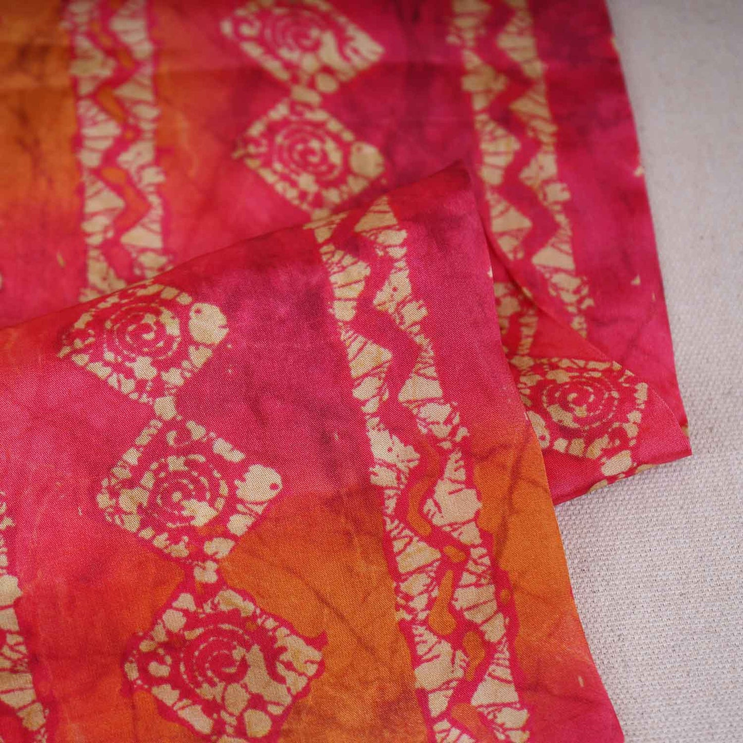 Magenta Pink Strips Print Crepe Fabric GT-29190