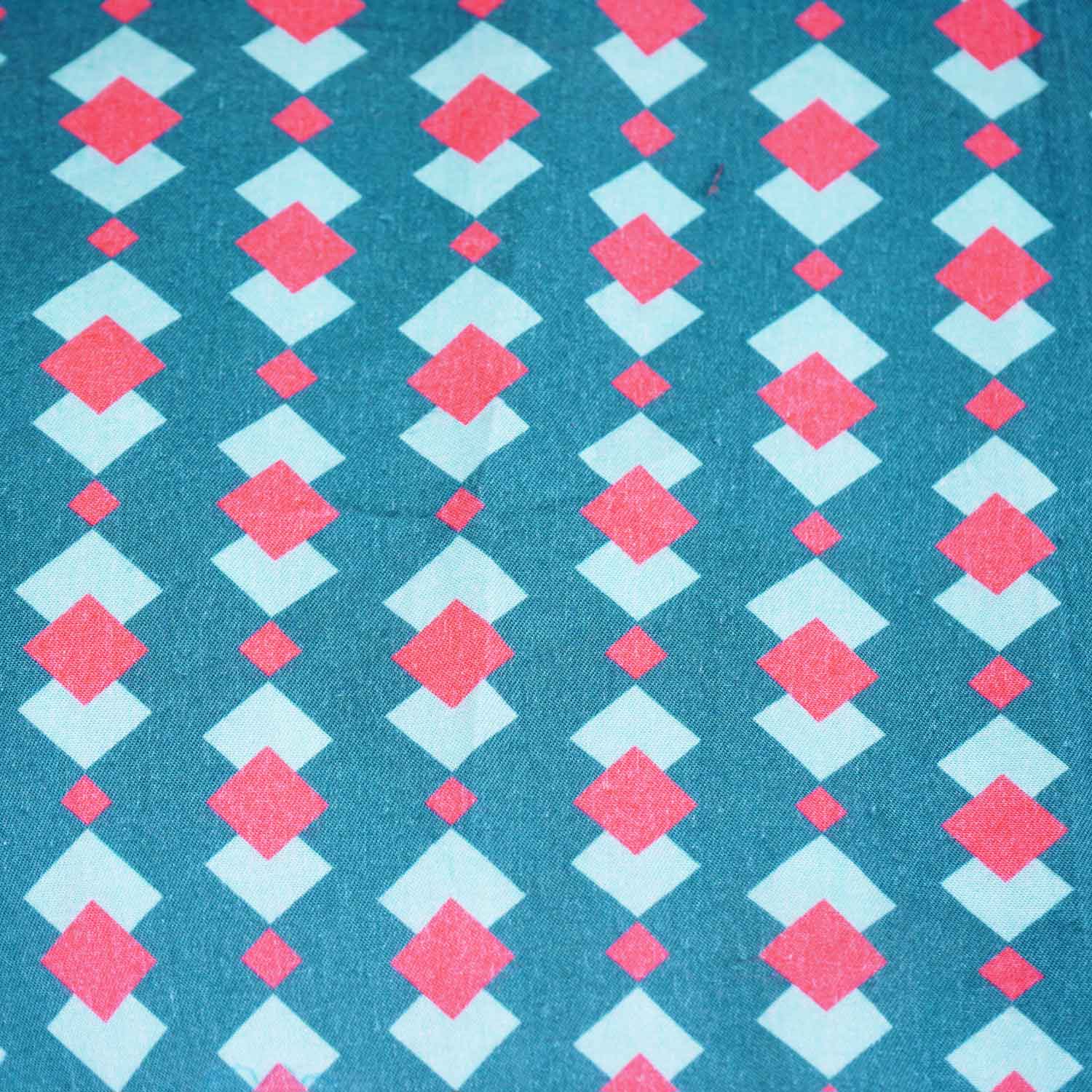 Multicolor Abstract Print Rayon fabric TU-4688 - TradeUNO